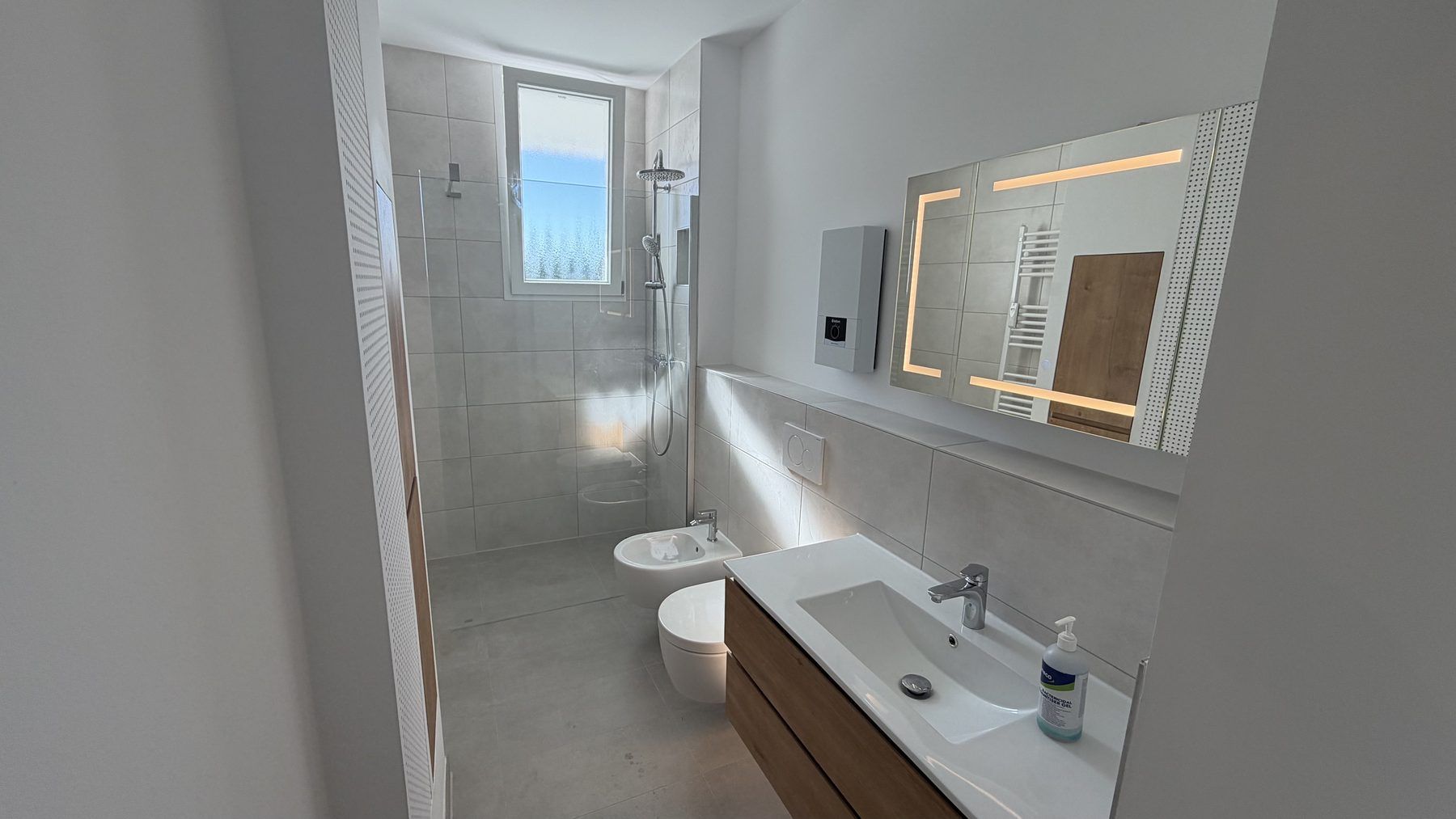 Wohnung Kernsanierung 105 m² in Düsseldorf – Bild 1