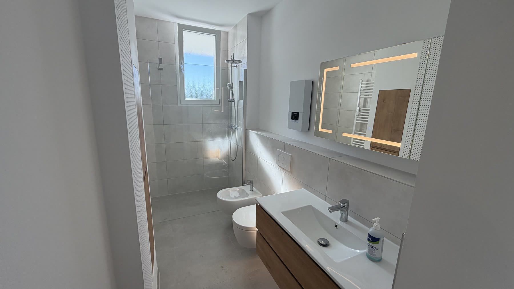 Wohnung Kernsanierung 105 m² in Düsseldorf – Vorher Nachher – Nachher