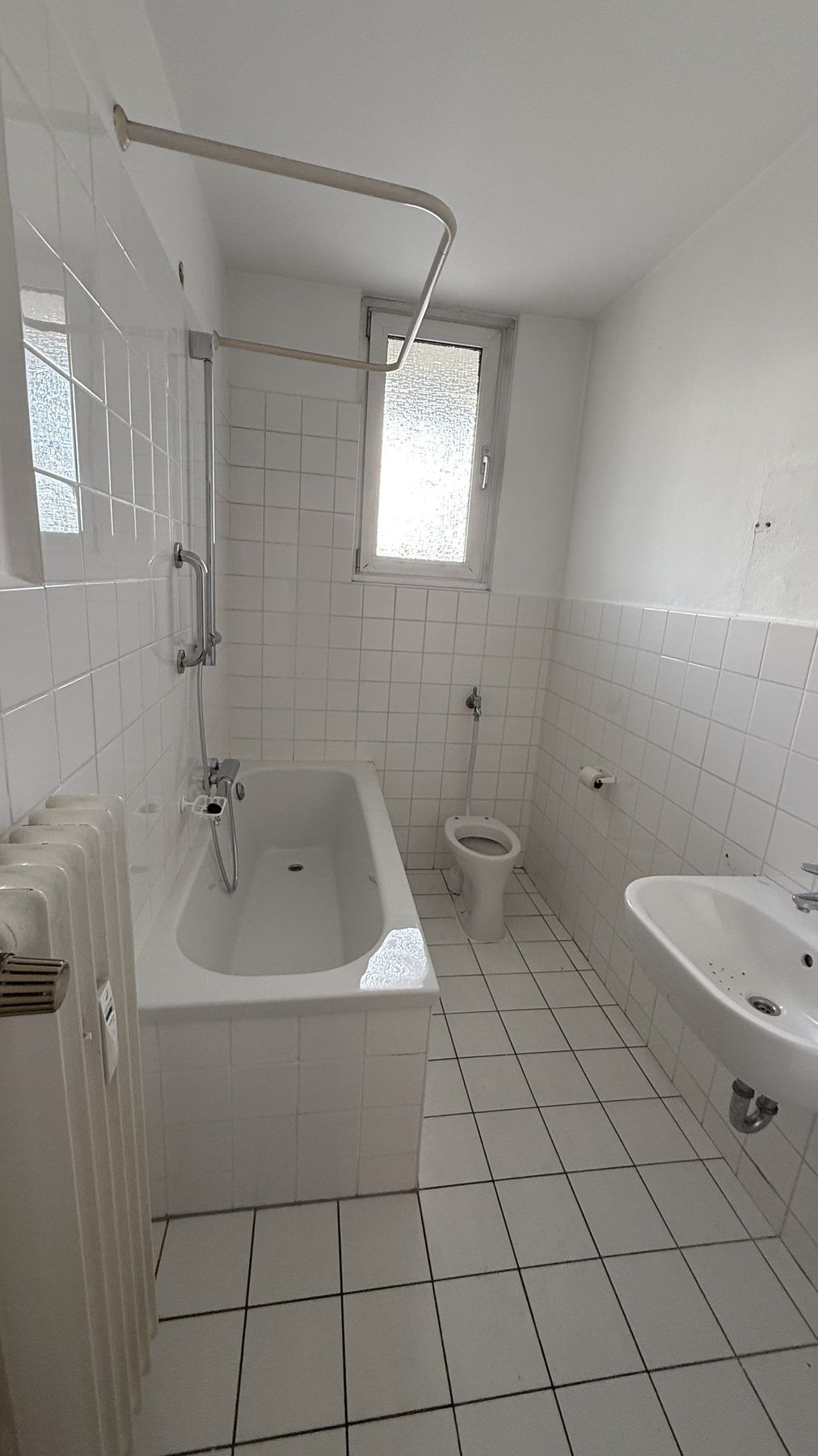 Wohnung Kernsanierung 105 m² in Düsseldorf – Vorher Nachher – Vorher